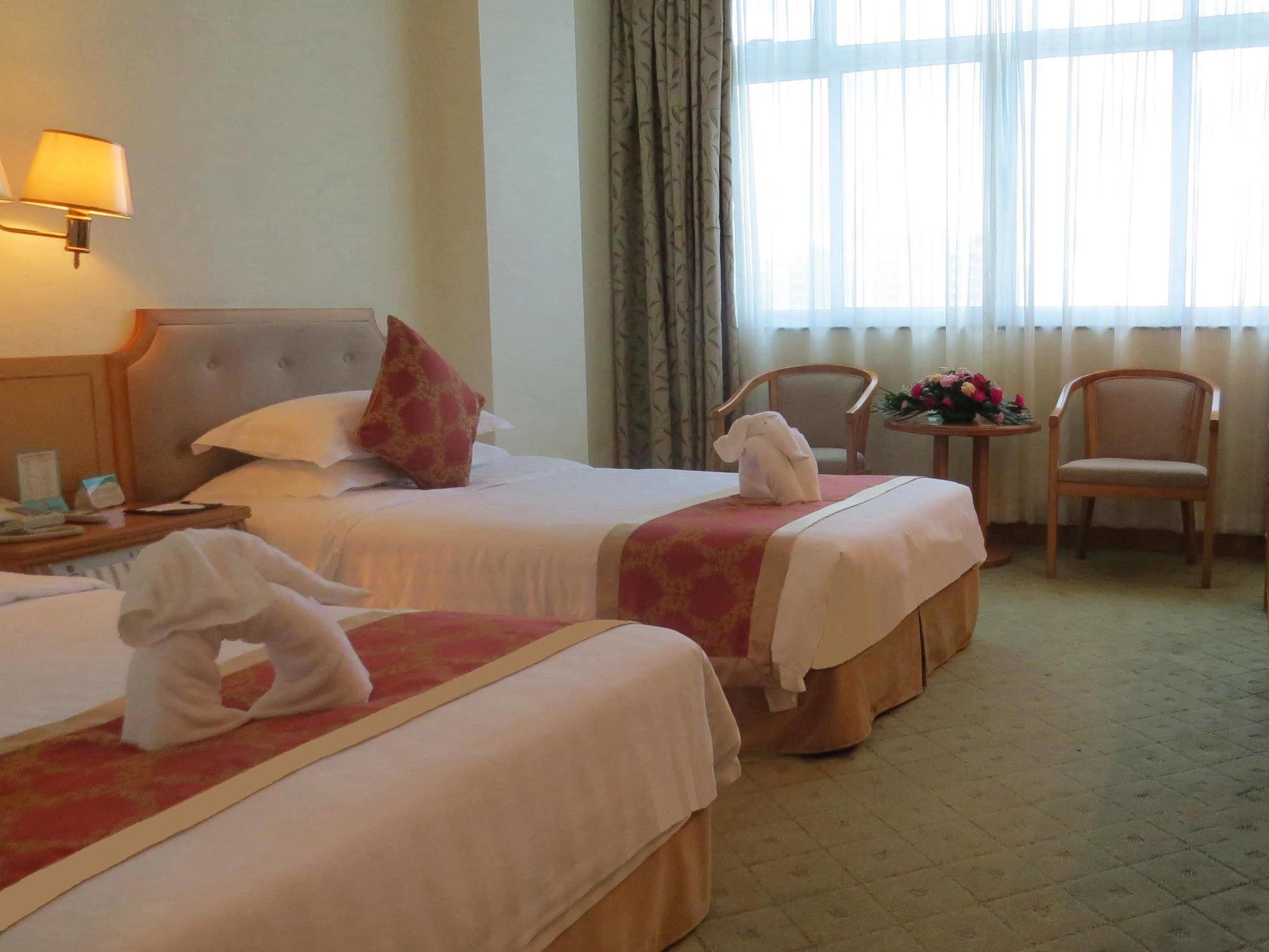 Guoxi Hotel Sanya Exterior photo